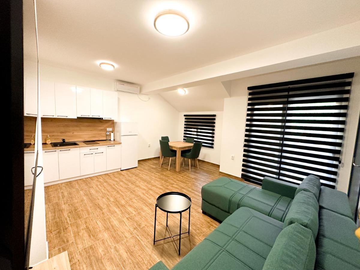 זרנג'נין Kiko Apartmani Lux מראה חיצוני תמונה