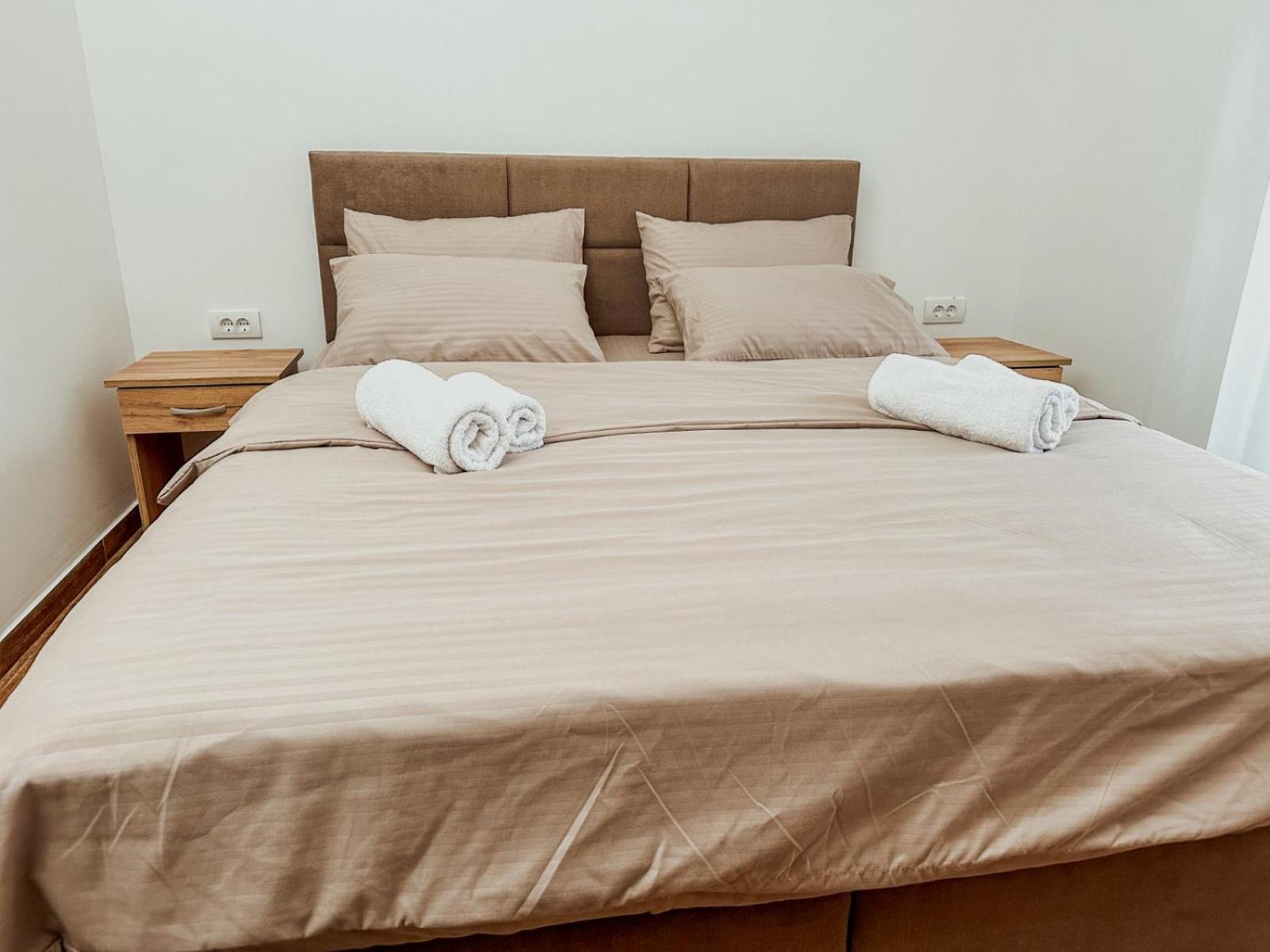 זרנג'נין Kiko Apartmani Lux מראה חיצוני תמונה