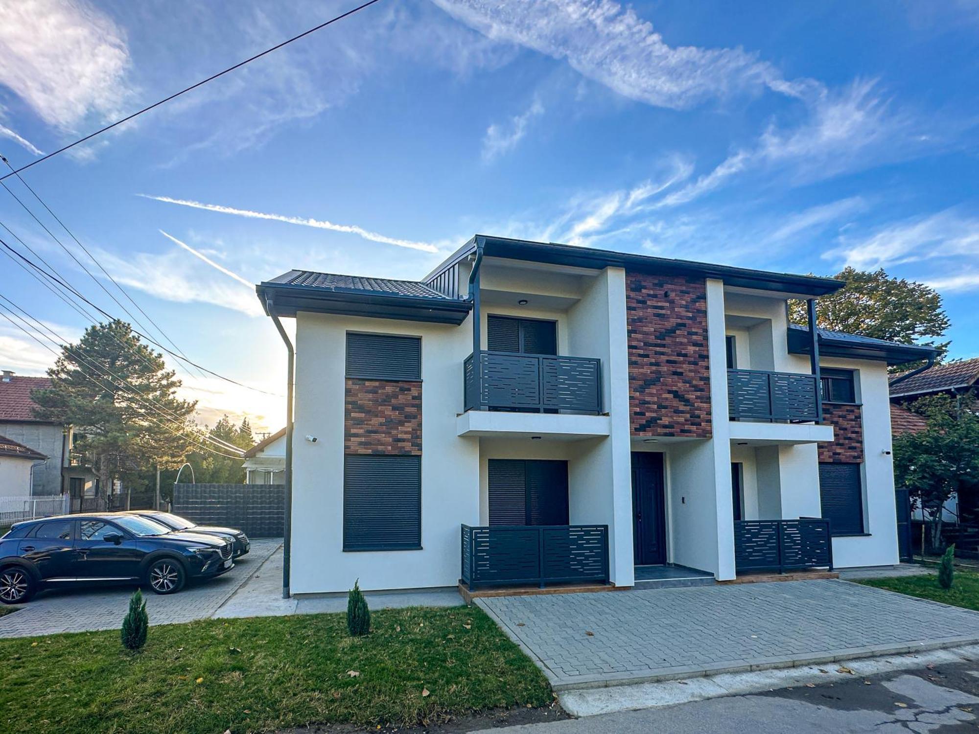 זרנג'נין Kiko Apartmani Lux מראה חיצוני תמונה